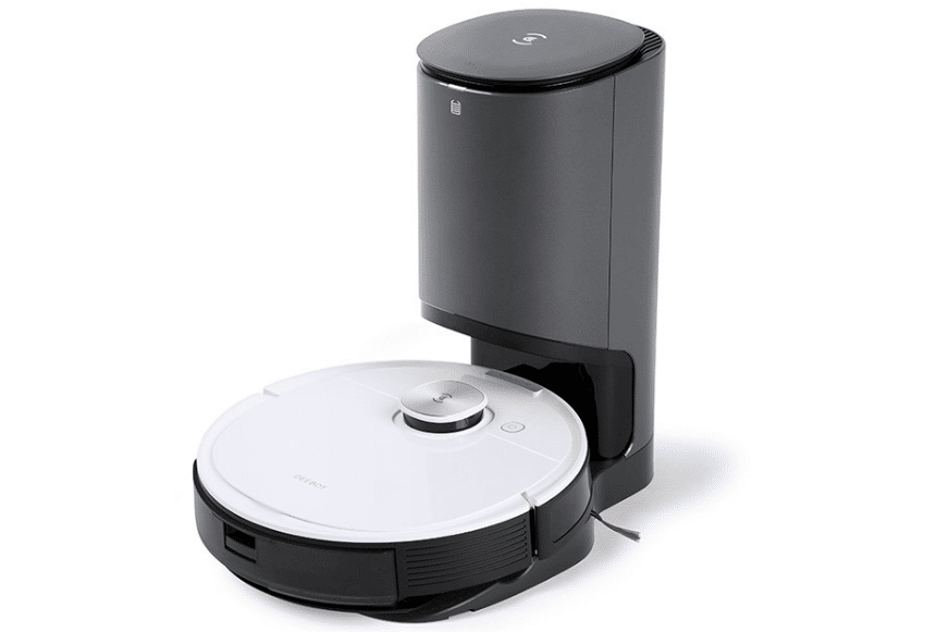 Ecovacs Deebot OZMO T8+ steht an der Absaugstation